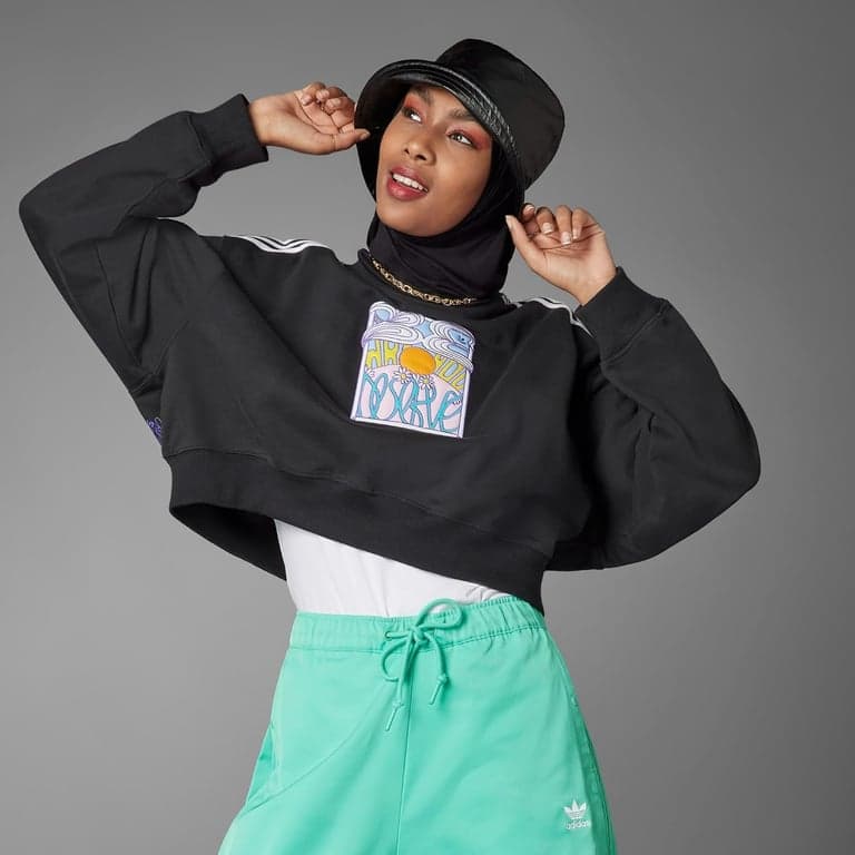 Adidas Women's Always Original Cropped Oversized Round Neck Sweatshirt, Black - vista alternativa