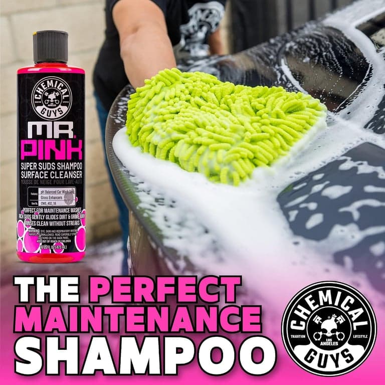 Chemical Guys, Jabón para lavado de autos Mr. Pink, Cañón de espuma y lavado con balde, 64 oz | Levanta la suciedad de la carretera con una fórmula resbaladiza de alto brillo que se enjuaga limpiamente, suave con la cera, el sellador y los recubrimientos cerámicos - imagen 6