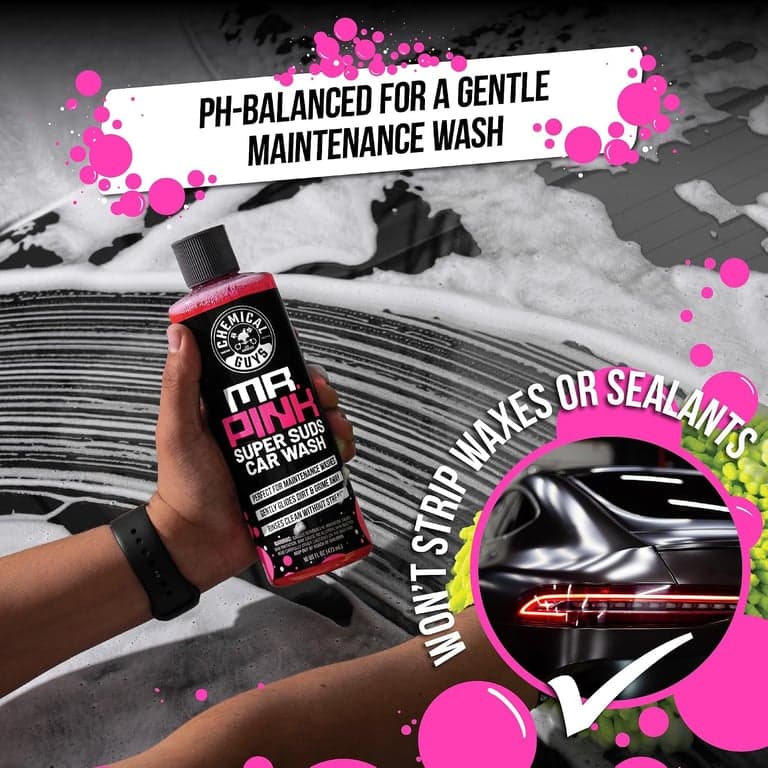 Chemical Guys Kit de Detallado de Autos de 17 Piezas, Limpiador de Interiores y Ruedas y Lavado | Set todo en uno para usuarios de fin de semana y principiantes, cepillos, balde y jabón de calidad profesional que elimina la suciedad de asientos, rines y pintura - imagen 6