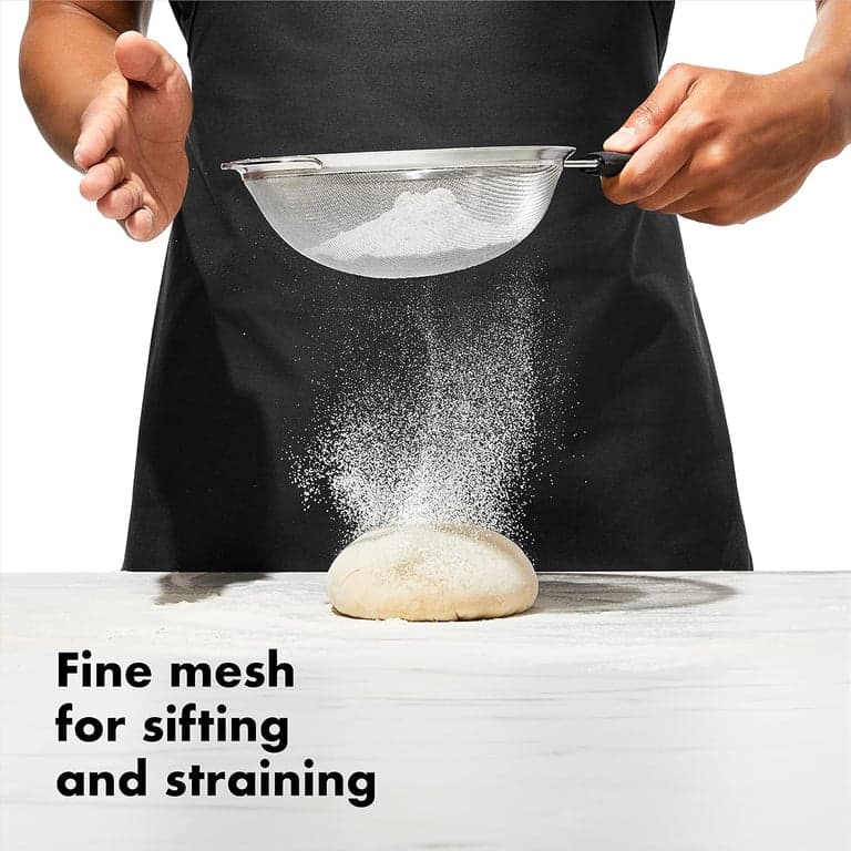 Colador de doble varilla OXO Good Grips de 8 pulgadas, negro y tijeras multiusos para cocina y hierbas - imagen 3