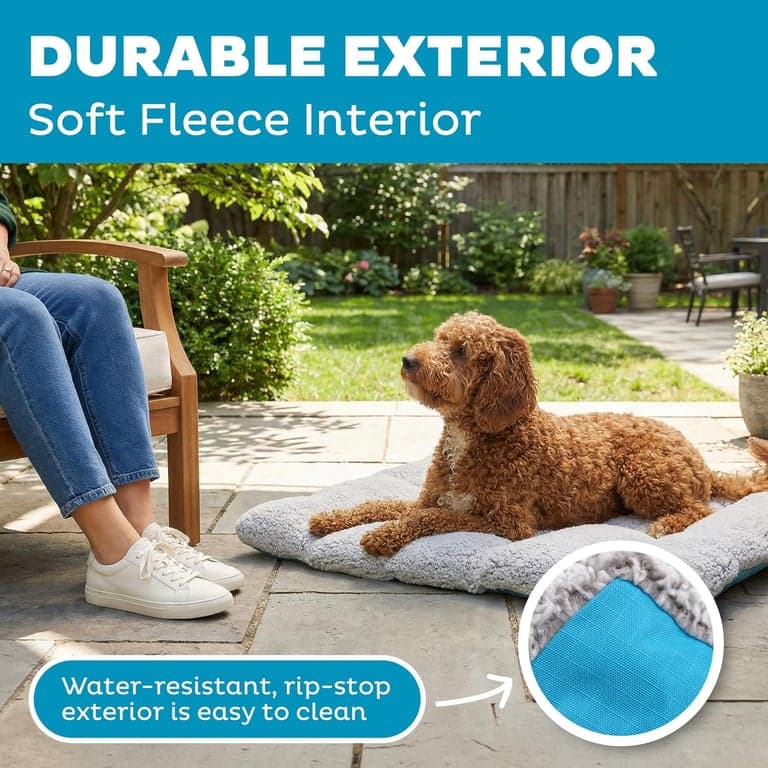 Outward Hound On-The-Go Travel Dog Bed, Alfombra Portátil Enrollable con Hebilla, Exterior de Ripstop Duradero y Interior de Forro Polar Suave, Parte Inferior Resistente al Agua, Interior/Exterior, Gris, 36” x 27” - vista alternativa