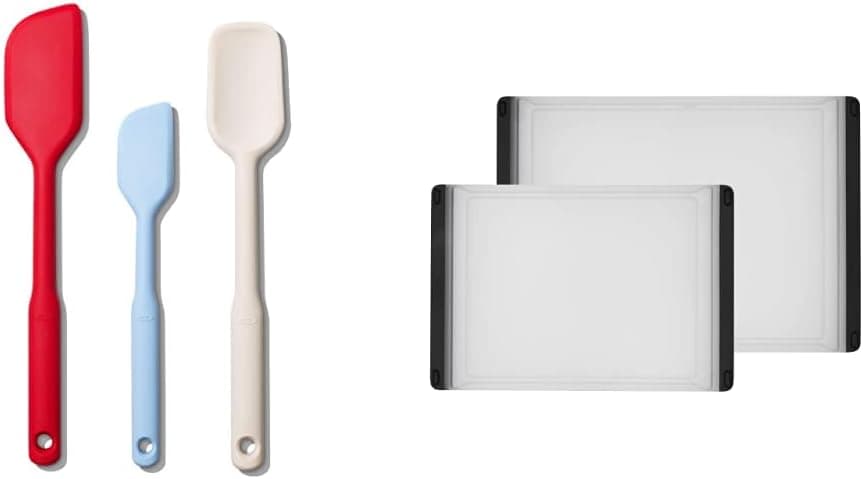 Juego de espátulas de silicona OXO Good Grips de 3 piezas y juego de tablas de cortar de plástico de 2 piezas