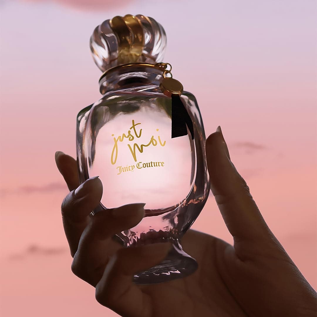 Perfume de mujer Juicy Couture Just Moi - Eau de Parfum Ámbar Vainilla - Fragancia dulce y segura para usar de día a noche - Larga duración - imagen 3