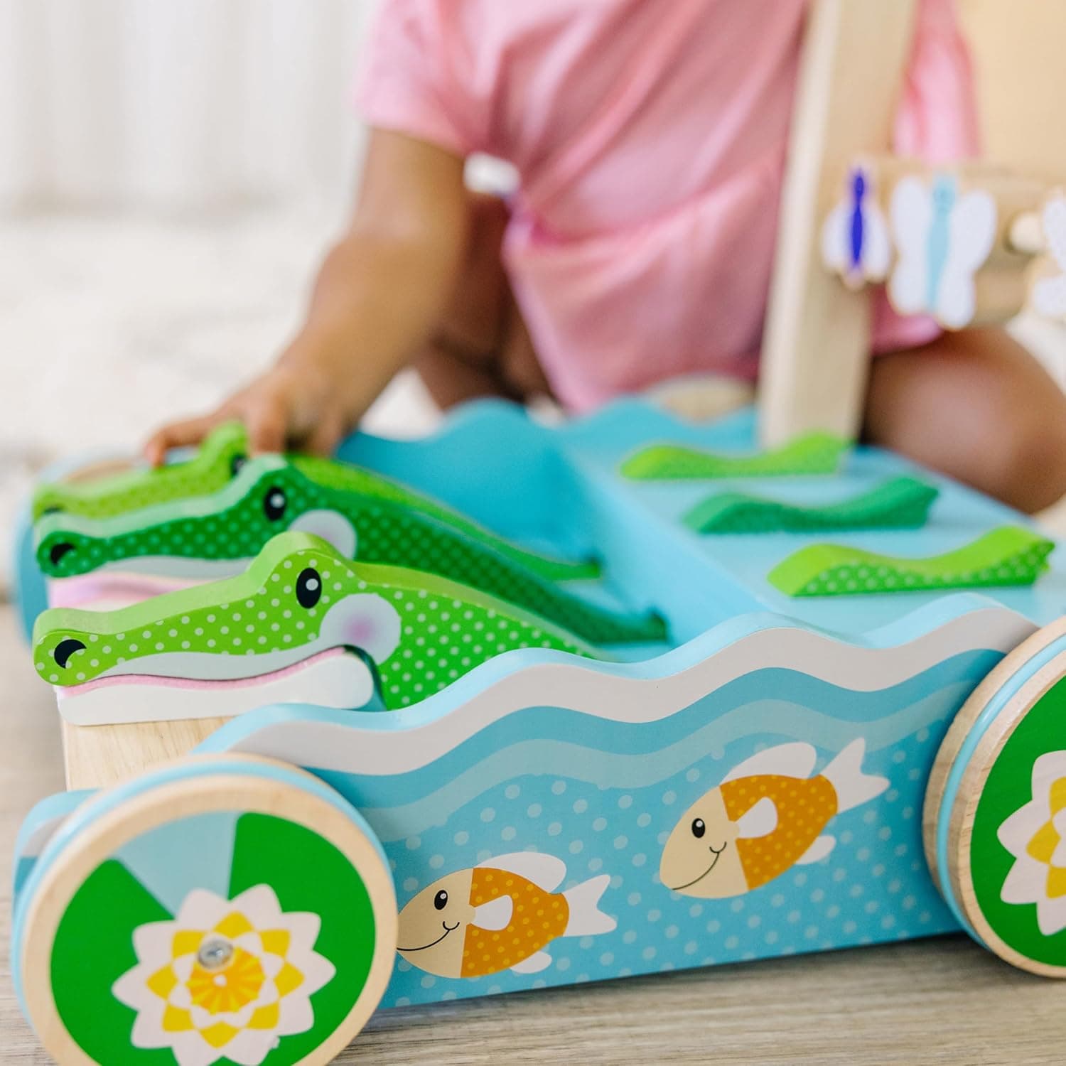 Melissa & Doug First Play Chomp and Clack Alligator Andador de Madera y Juguete de Empuje - imagen 6